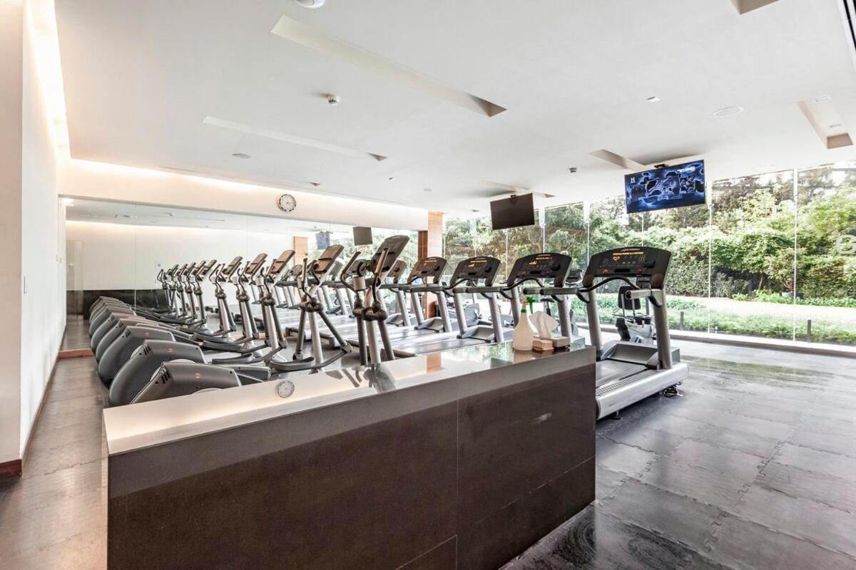 Luxury With Amazing Pool, Gym, Sauna, Wifi Apartment *