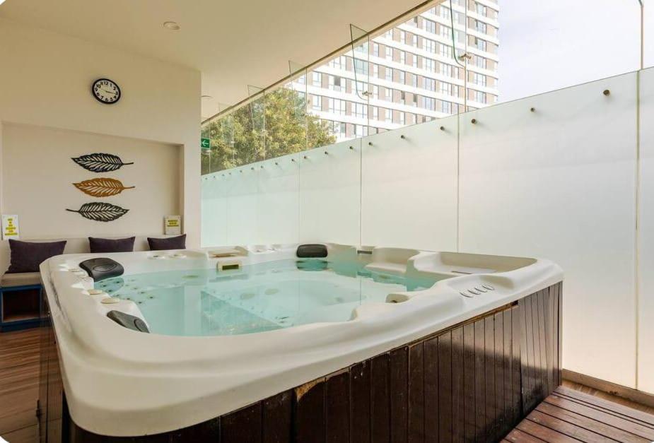 Apartment Luxury With Amazing Pool, Gym, Sauna, Wifi Mexico City
