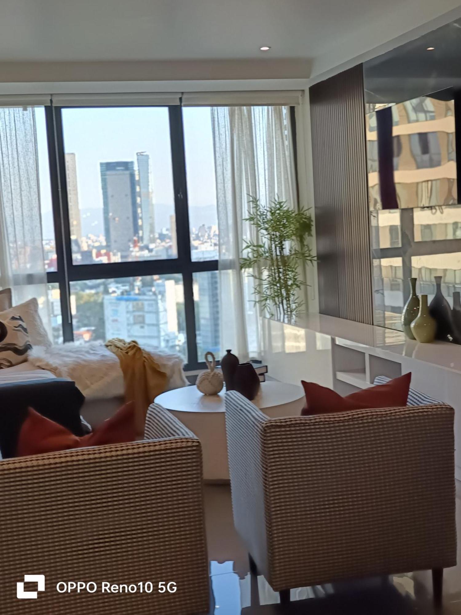 Luxury With Amazing Pool, Gym, Sauna, Wifi